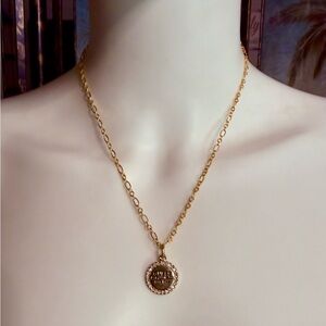 Guess Los Angeles Gold-tone Pave Crystal Pendant 18k/.925 Necklace